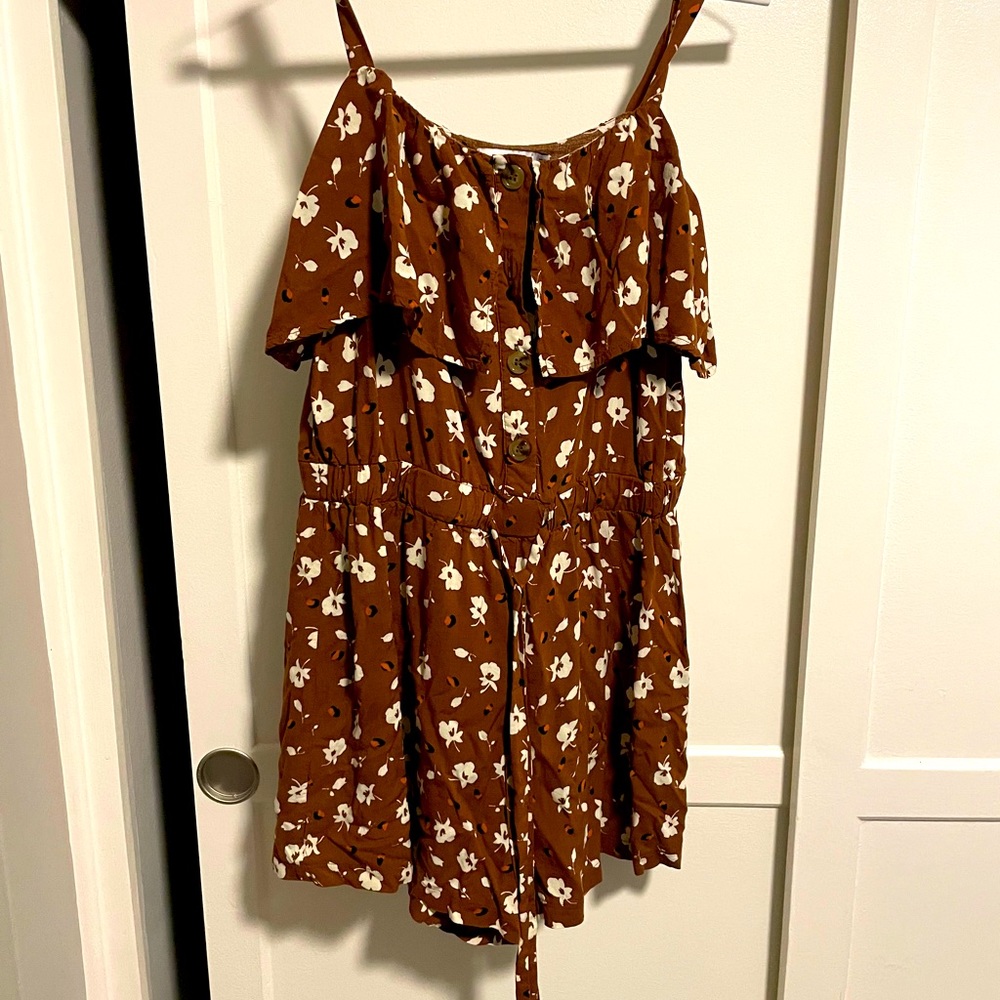 (3for $15) Lush Brown Romper Size Large